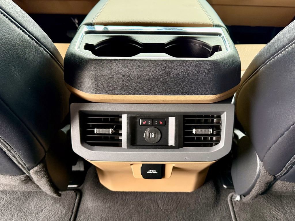 Certified 2025 Ford F350 Lariat image 32