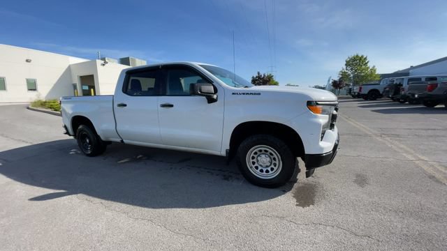 Used 2022 Chevrolet Silverado 1500 W/T w/ WT Value Package AWD/4WD image 2