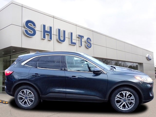 Certified 2022 Ford Escape SEL w/ Technology Package image 2