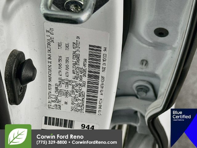 Used 2021 Toyota Tacoma SR5 AWD/4WD image 33