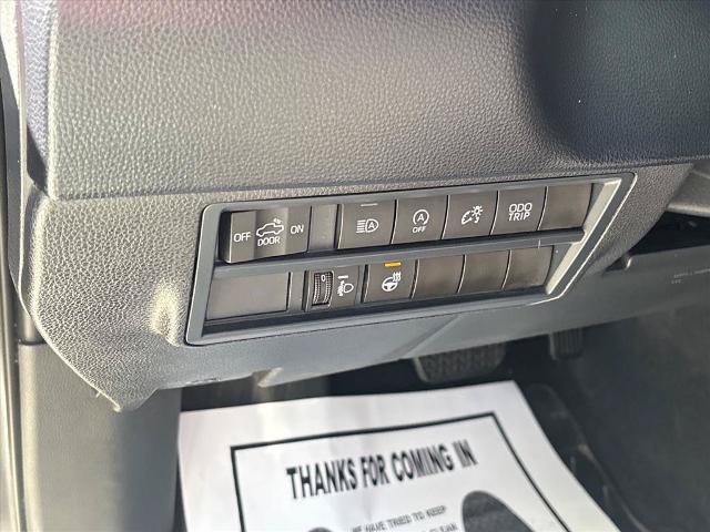 Used 2025 Toyota Tundra SR5 AWD/4WD image 27
