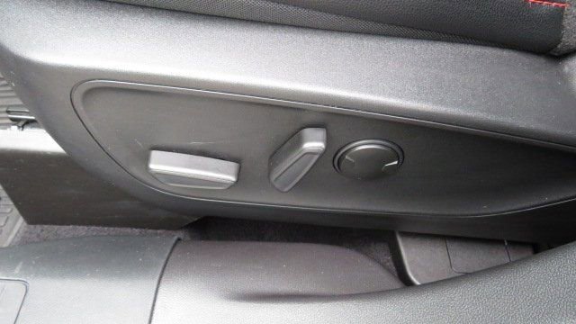 Certified 2023 Ford Escape ST-Line Elite w/ Premium Technology Package image 17