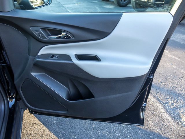 Used 2024 Chevrolet Equinox LS w/ LS Convenience Package AWD/4WD image 29