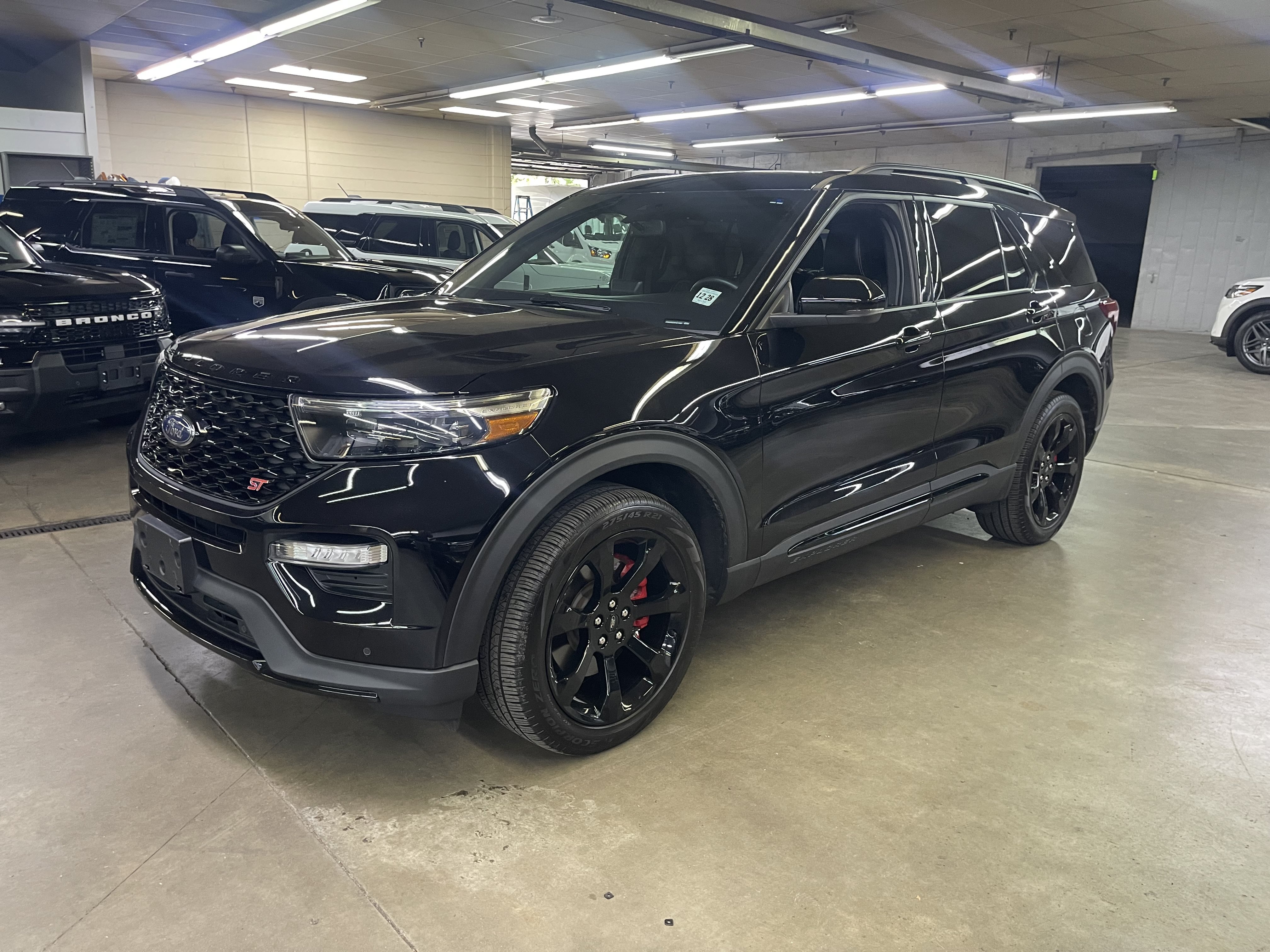 Certified 2023 Ford Explorer ST w/ Equipment Group 401A AWD/4WD image 3