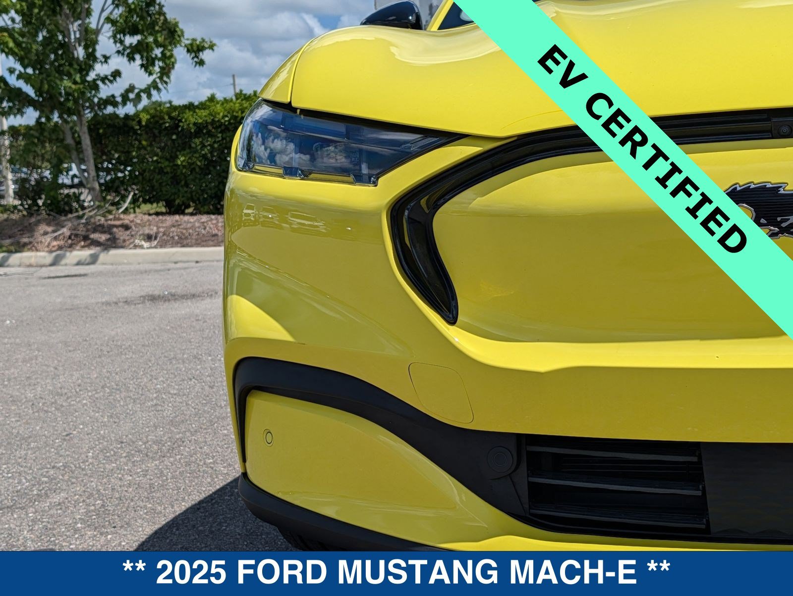 Certified 2025 Ford Mustang Mach-E Premium RWD image 10