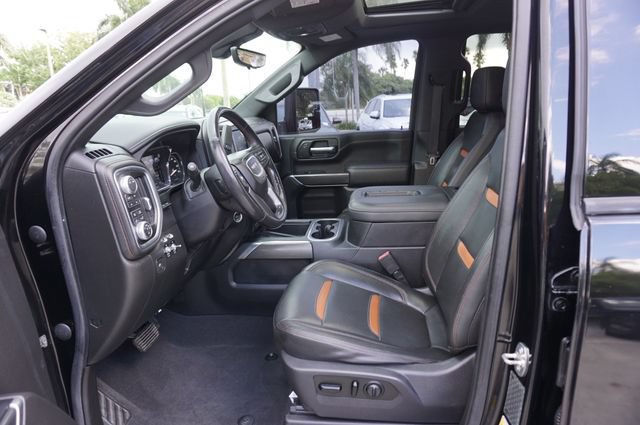 Used 2020 GMC Sierra 2500 AT4 w/ AT4 Premium Package AWD/4WD image 34