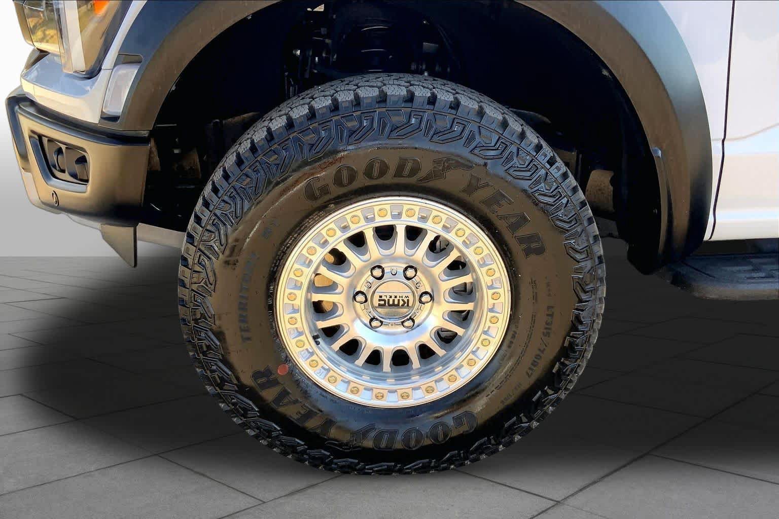 Certified 2025 Ford F150 Raptor AWD/4WD image 10