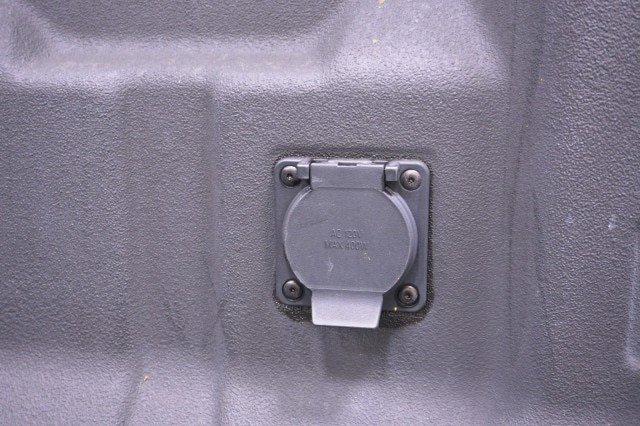 Used 2024 GMC Canyon AT4X w/ AT4X AEV Edition AWD/4WD image 9