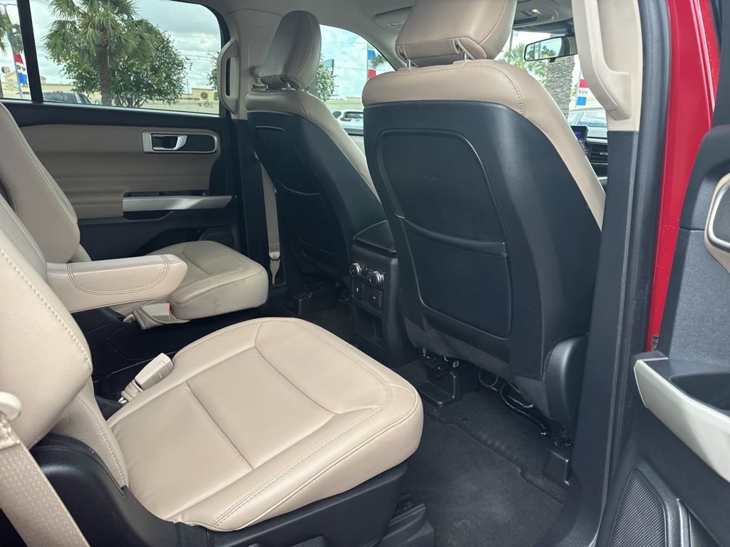 Certified 2020 Ford Explorer XLT w/ Equipment Group 202A RWD image 24