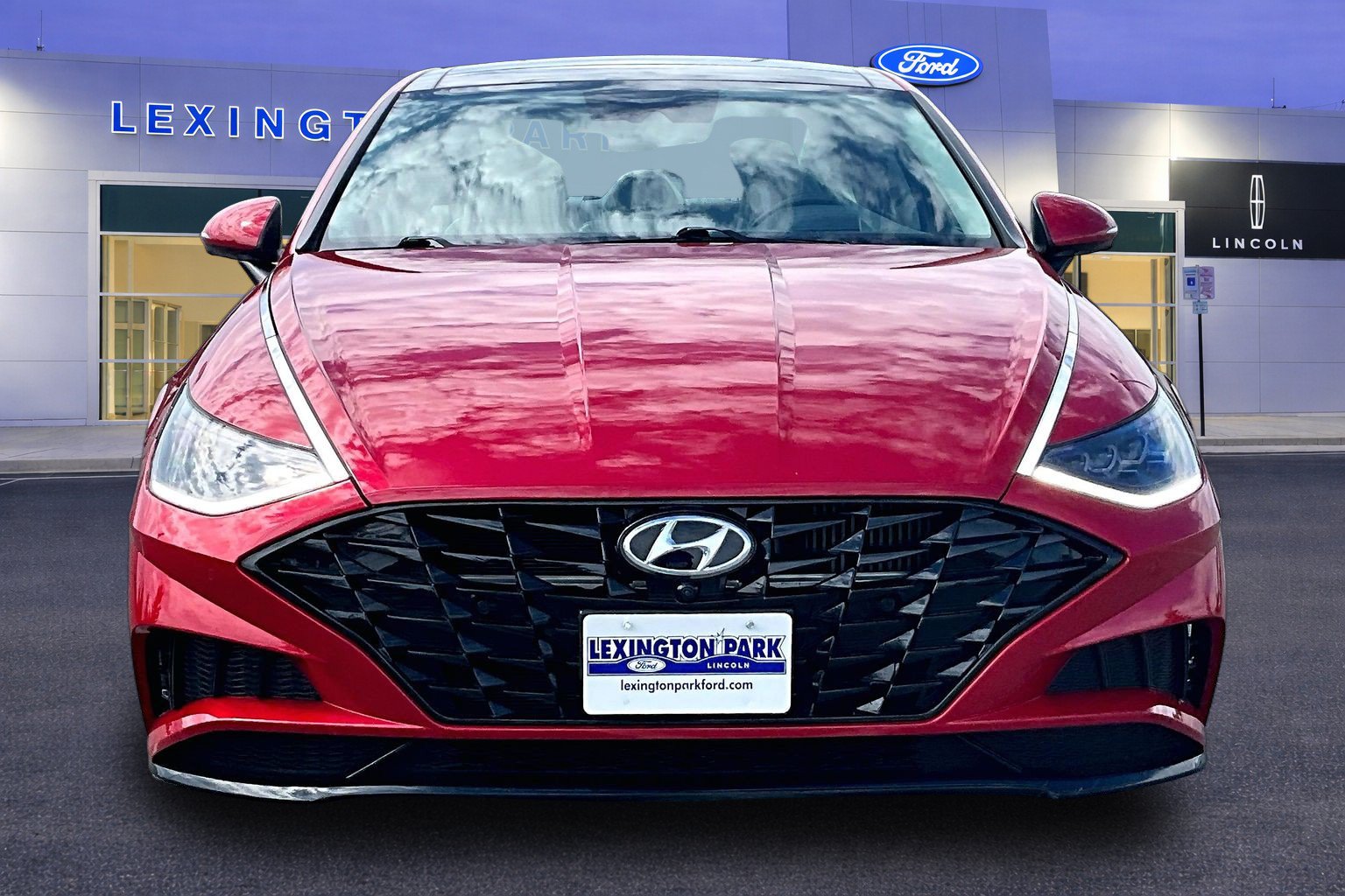 Used 2020 Hyundai Sonata Limited FWD image 2