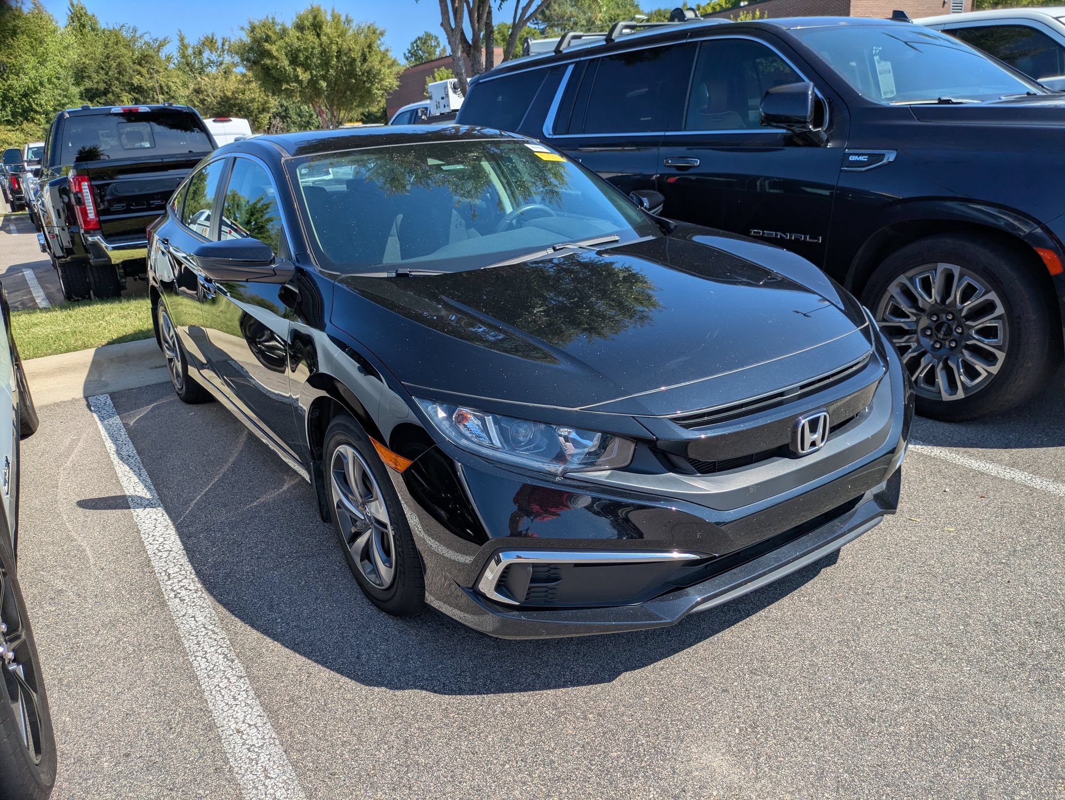 Used 2020 Honda Civic LX image 1