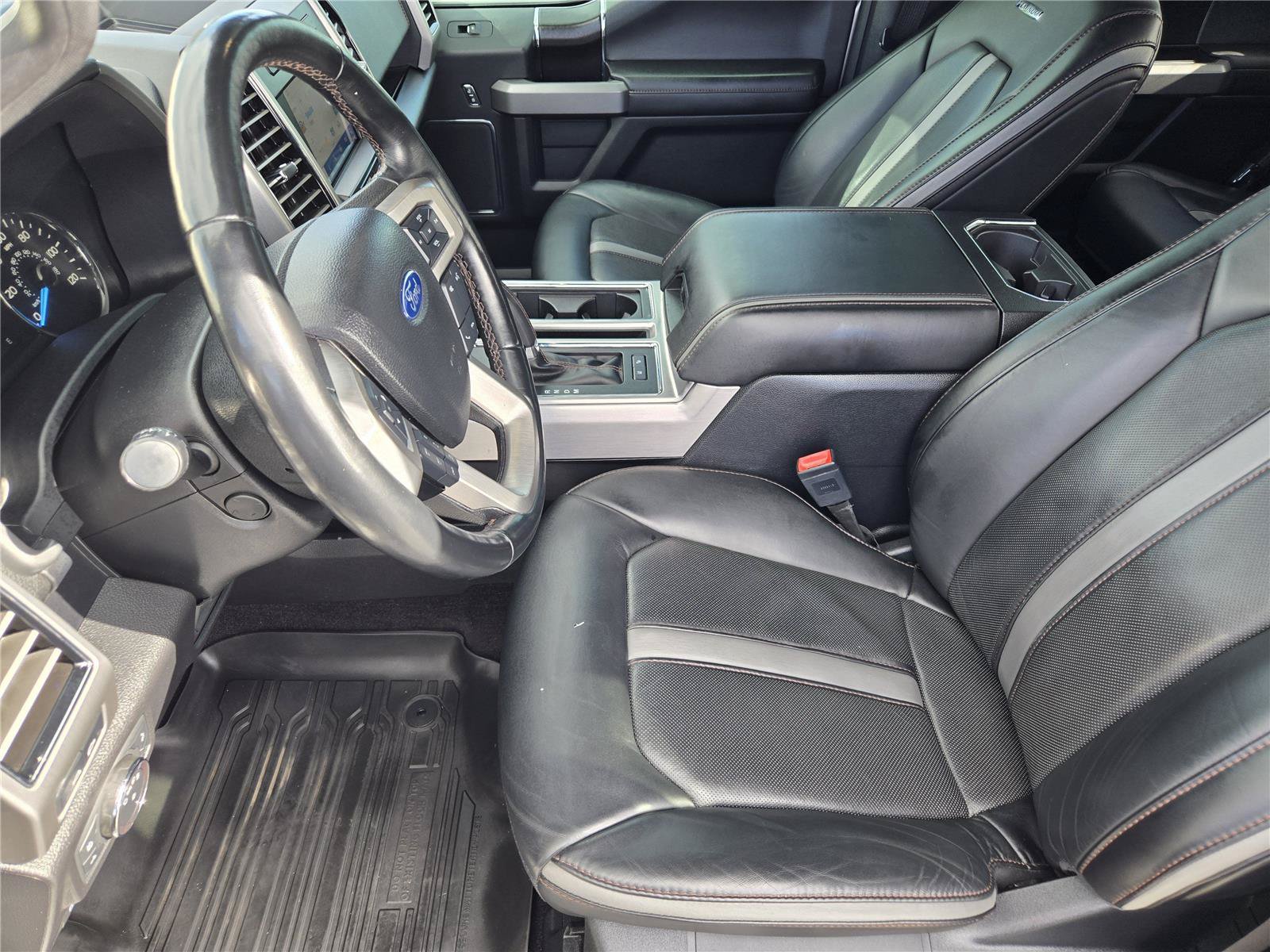 Certified 2019 Ford F150 Platinum w/ Equipment Group 701A Luxury AWD/4WD image 13