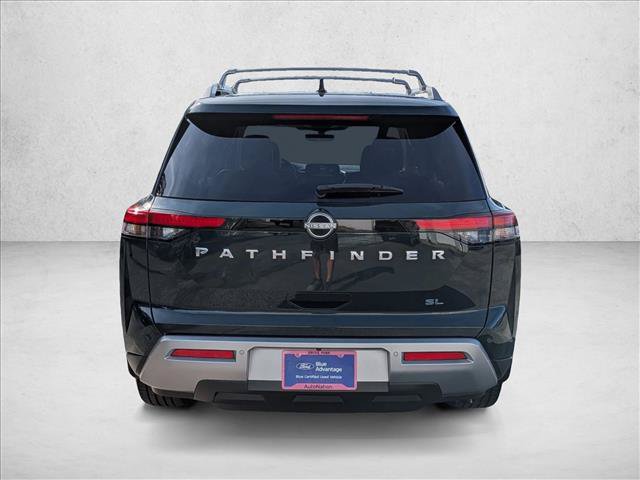 Used 2024 Nissan Pathfinder SL w/ SL Premium Package FWD image 7
