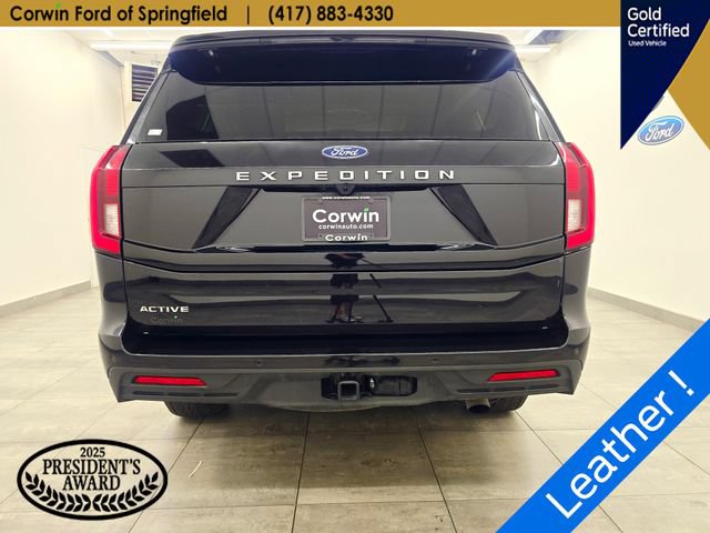 Certified 2025 Ford Expedition Active AWD/4WD image 5