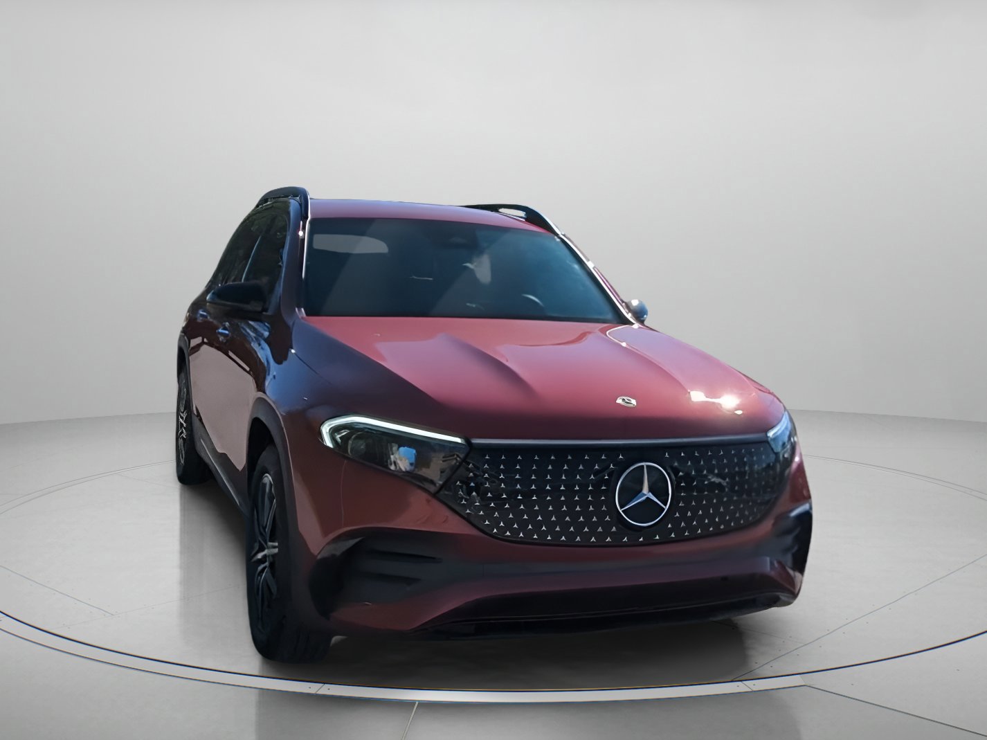 Used 2024 Mercedes-Benz EQB 300 4MATIC image 29