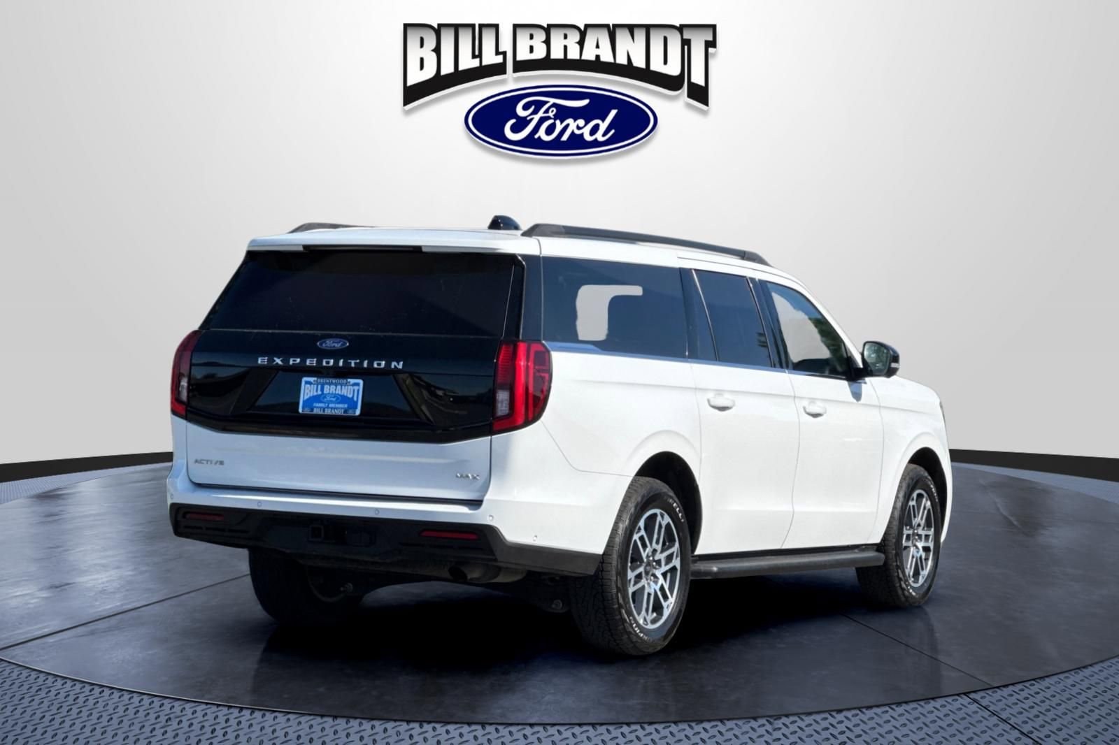 Certified 2025 Ford Expedition Max Active AWD/4WD image 3