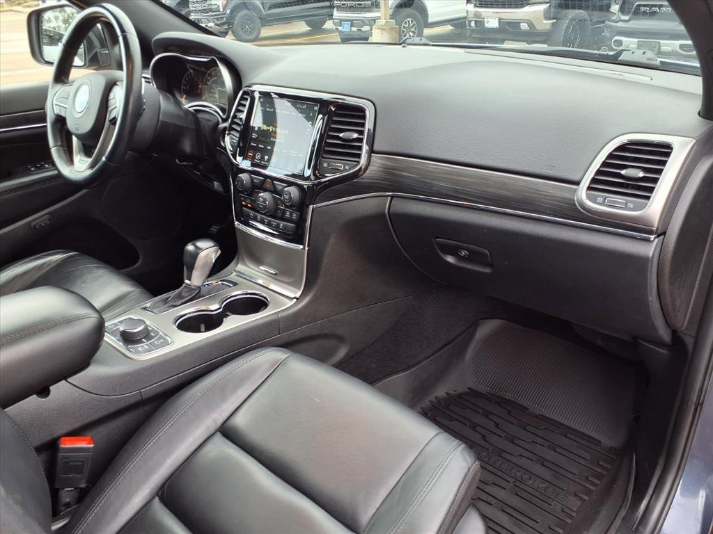 Used 2021 Jeep Grand Cherokee Limited w/ Trailer Tow Group IV image 28