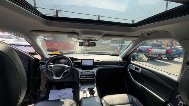 Certified 2023 Ford Explorer XLT w/ Equipment Group 202A image 19