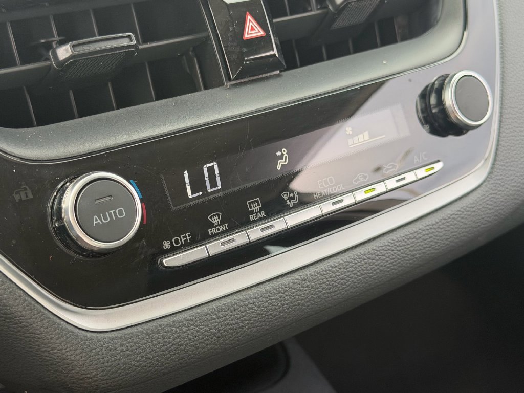Used 2024 Toyota Corolla LE FWD image 23