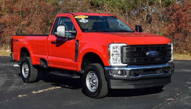 Certified 2024 Ford F250 XL w/ Snow Plow Prep Package image 7