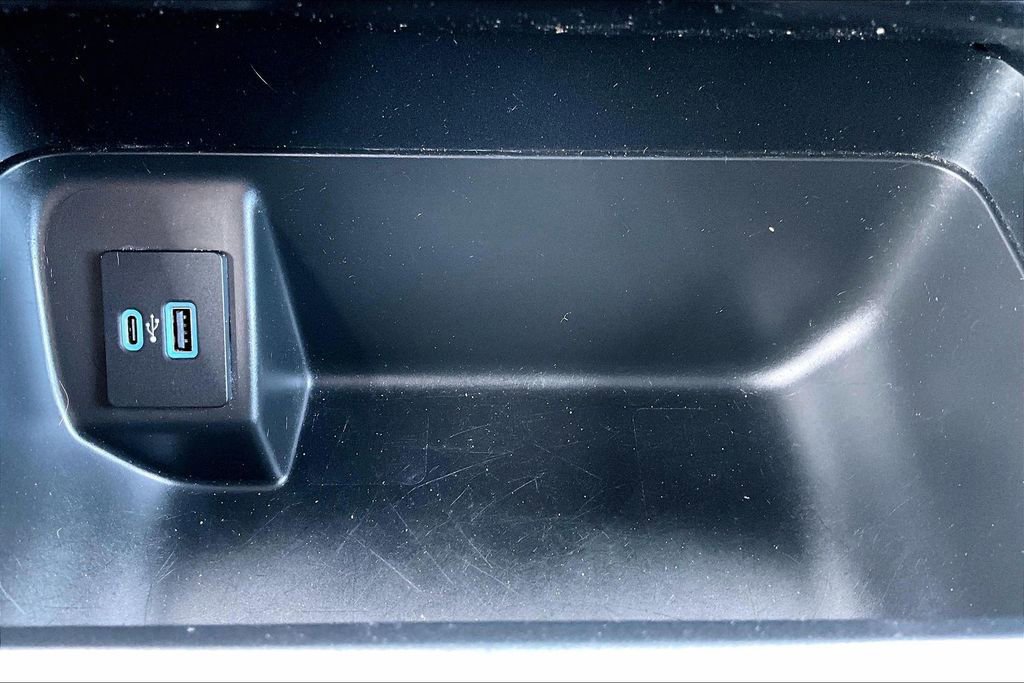 Certified 2023 Ford F150 XLT w/ Equipment Group 302A High image 33