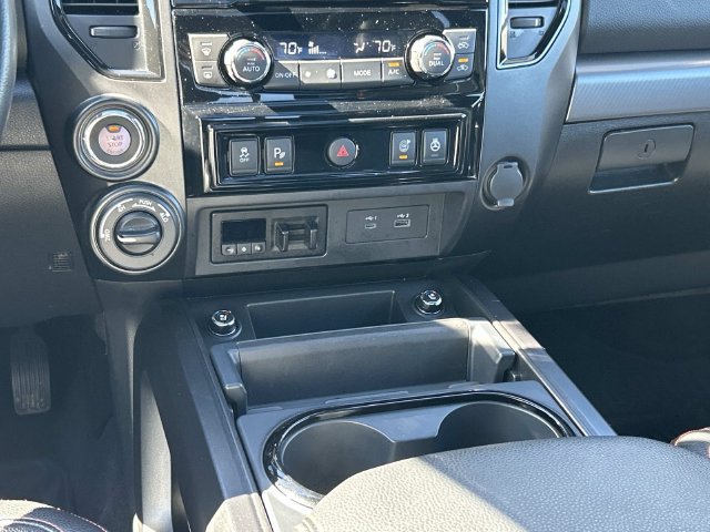 Used 2023 Nissan Titan PRO-4X w/ Pro-4x Convenience Package AWD/4WD image 17