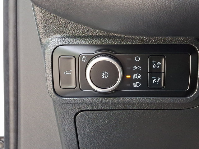 Certified 2025 Ford Explorer ST-Line AWD/4WD image 33