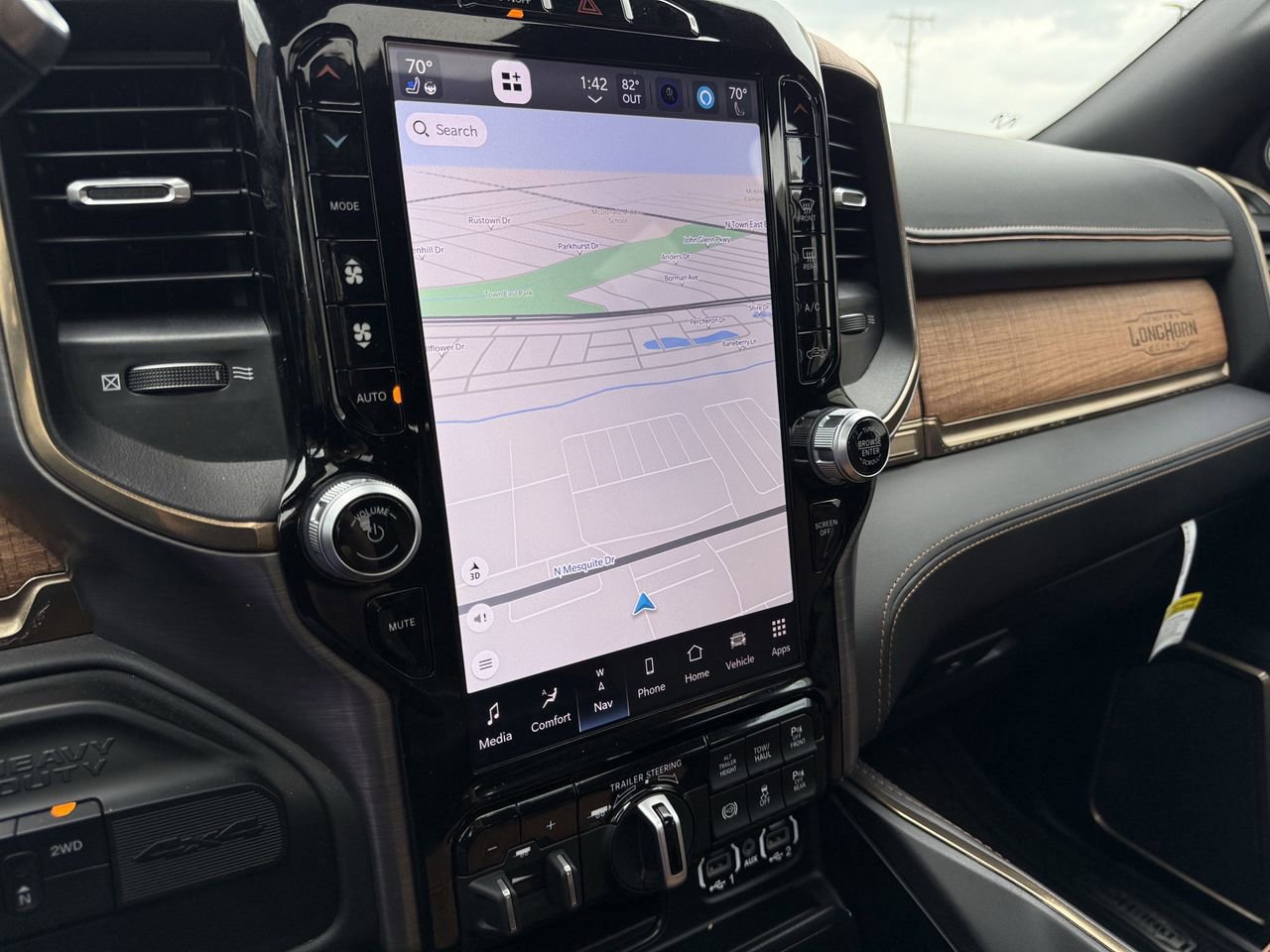 Used 2024 RAM 3500 Limited w/ Safety Group AWD/4WD image 16