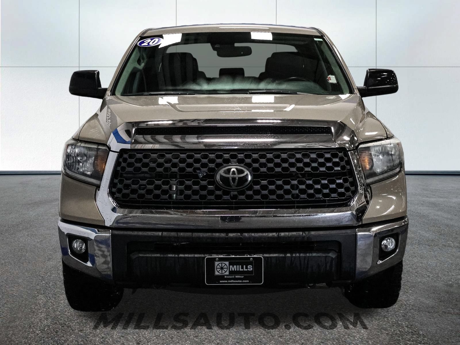 Used 2020 Toyota Tundra SR5 w/ SR5 Leather Package RWD image 12