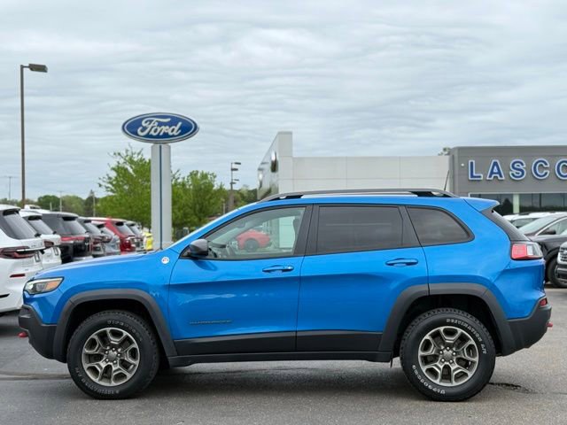 Used 2020 Jeep Cherokee Trailhawk w/ Cold Weather Group AWD/4WD image 42