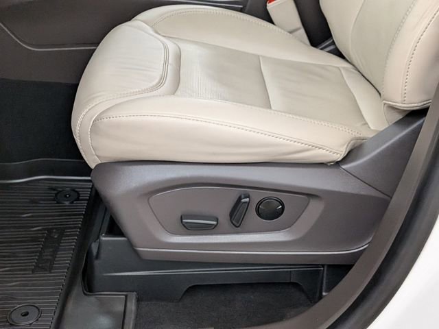 Certified 2023 Ford Explorer Platinum w/ Technology Package RWD image 14