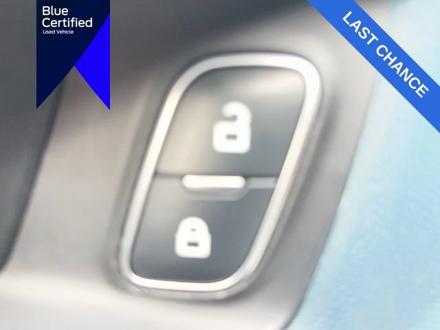 Certified 2024 Ford Maverick Lariat FWD image 12