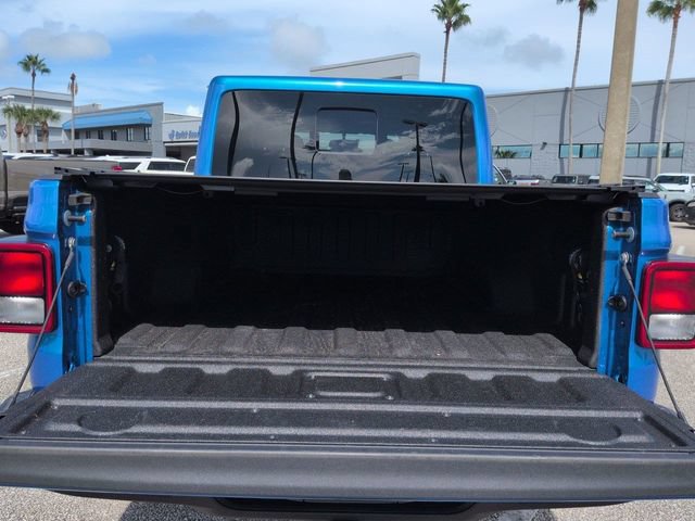 Used 2025 Jeep Gladiator Sport AWD/4WD image 13