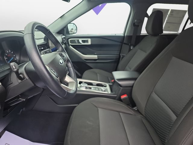 Certified 2023 Ford Explorer XLT AWD/4WD image 9