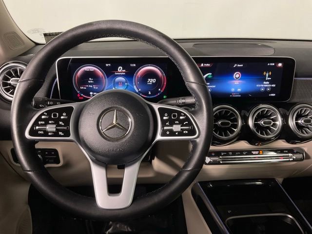 Used 2020 Mercedes-Benz GLB 250 image 17