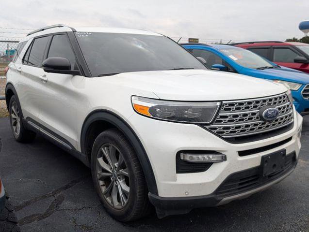 Certified 2022 Ford Explorer Limited w/ Equipment Group 301A image 5