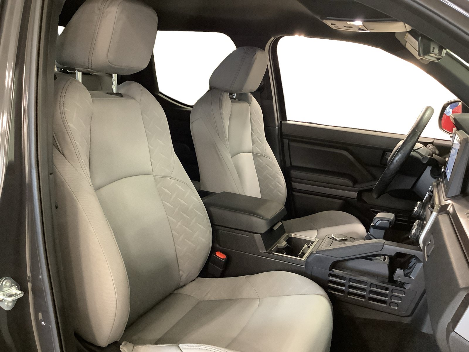 Used 2026 Toyota Tacoma SR5 RWD image 22