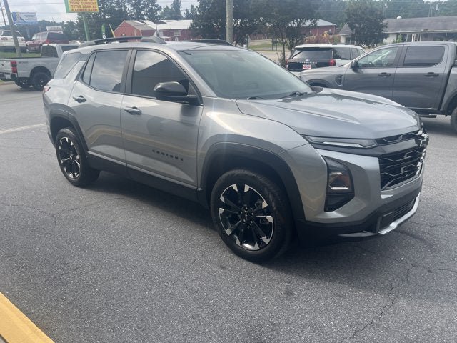 Used 2026 Chevrolet Equinox RS FWD image 5