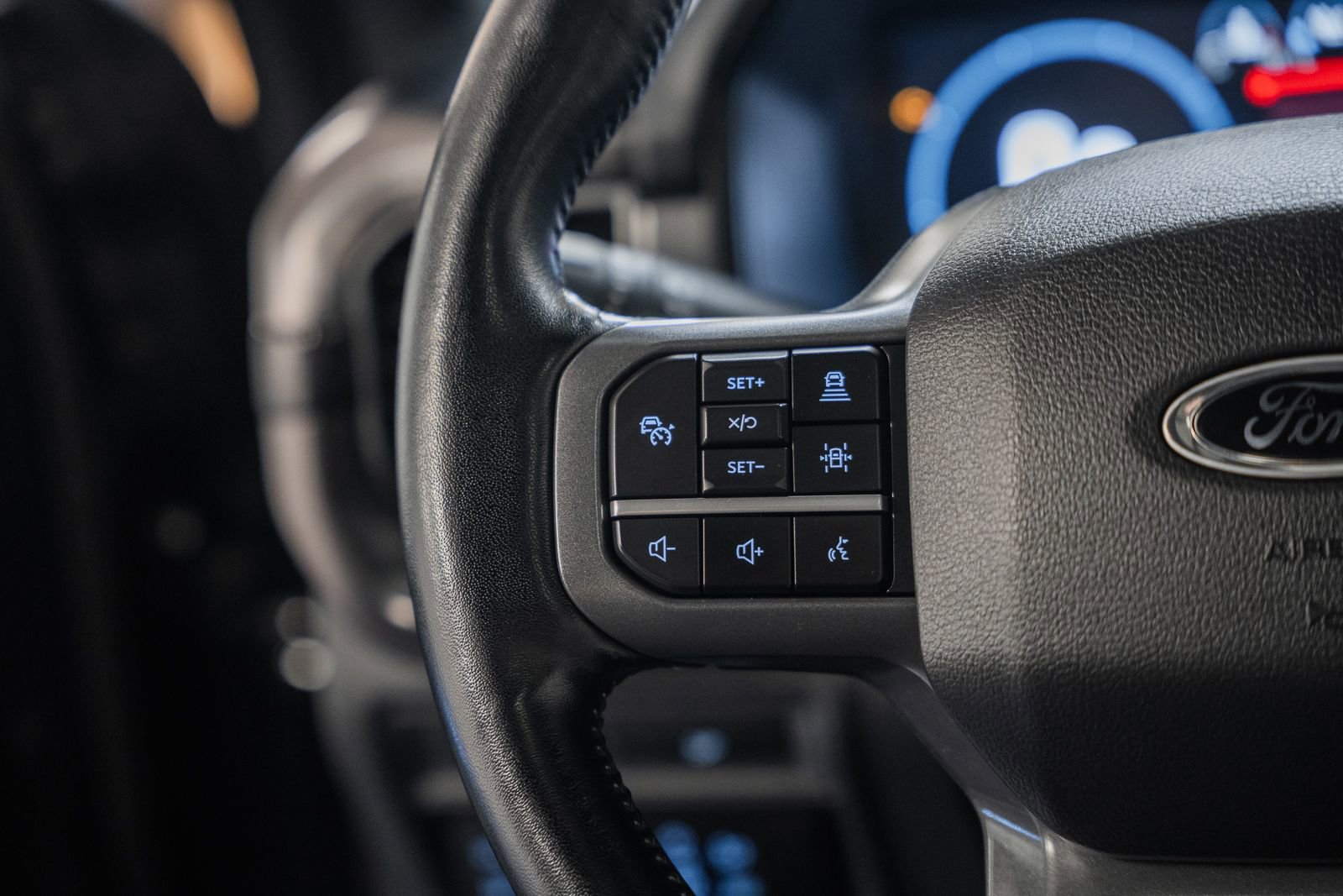 Certified 2023 Ford F150 Lariat w/ Equipment Group 502A High image 37