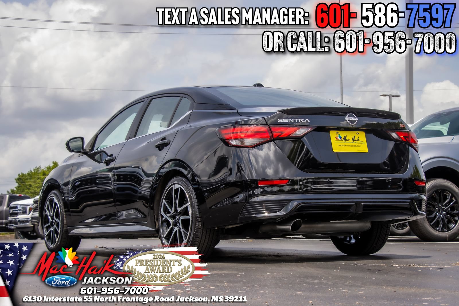 Used 2025 Nissan Sentra SR w/ SR Premium Package FWD image 4
