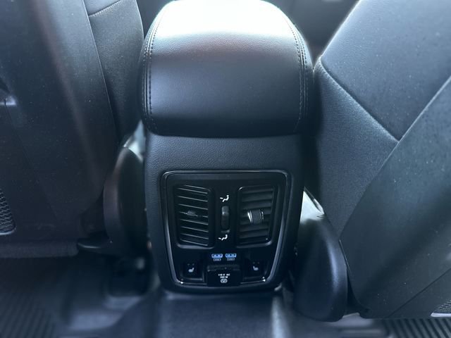 Used 2018 Jeep Grand Cherokee Limited AWD/4WD image 25