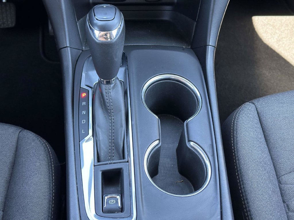 Used 2018 Chevrolet Equinox LT FWD image 20