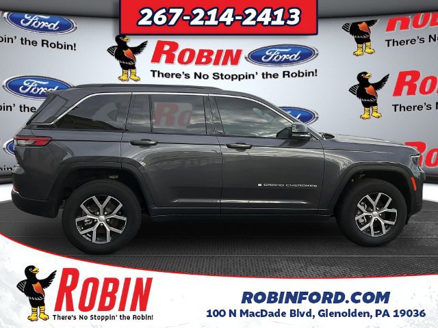 Used 2025 Jeep Grand Cherokee Limited AWD/4WD image 8