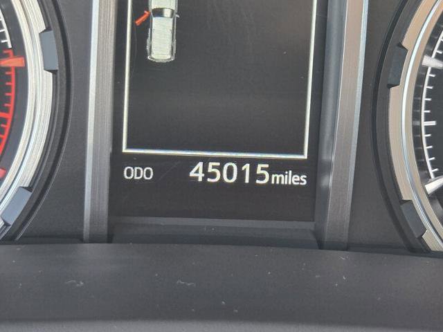 Used 2022 Toyota 4Runner Limited image 30