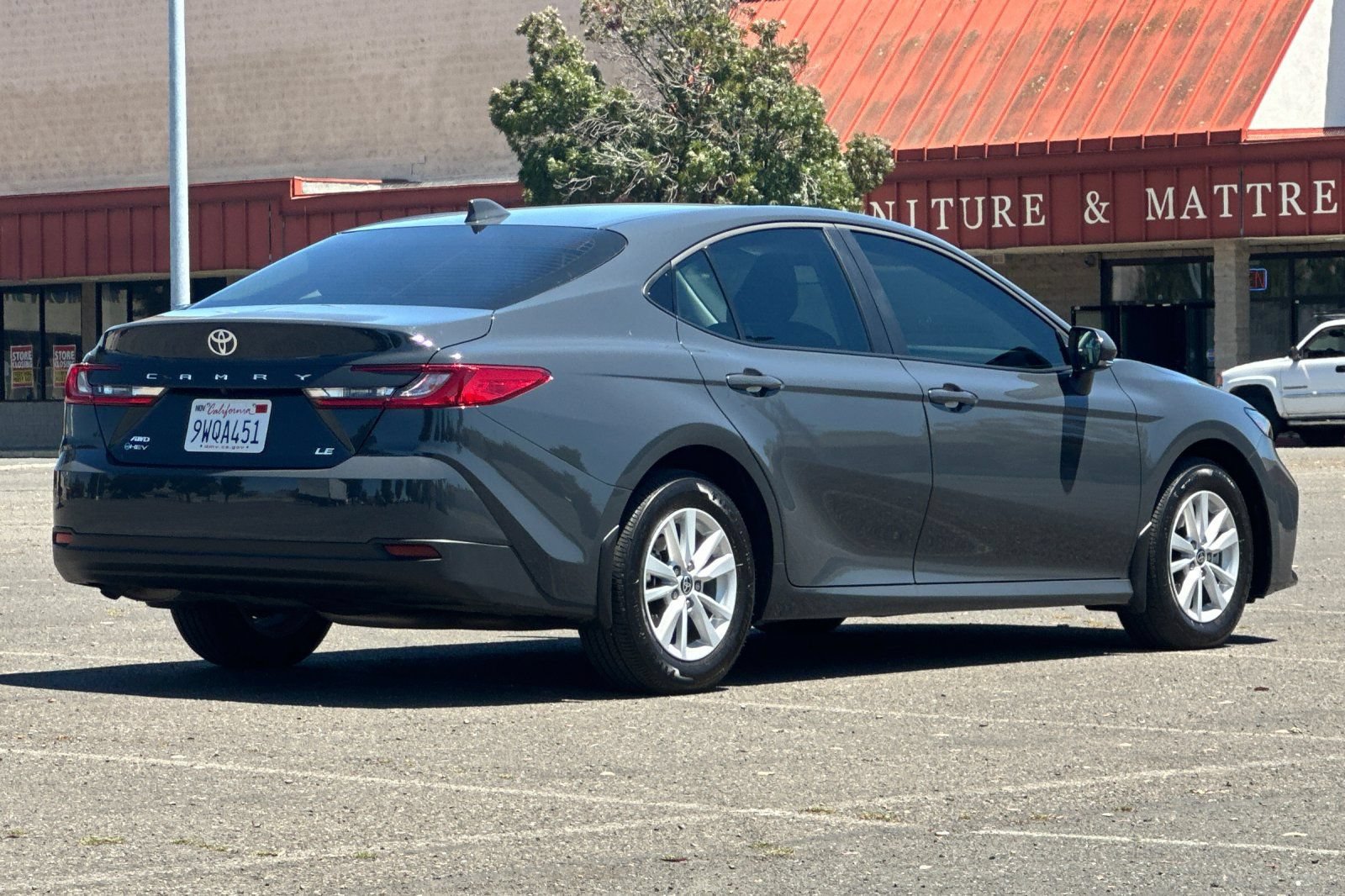 Used 2026 Toyota Camry LE w/ Convenience Package AWD/4WD image 3