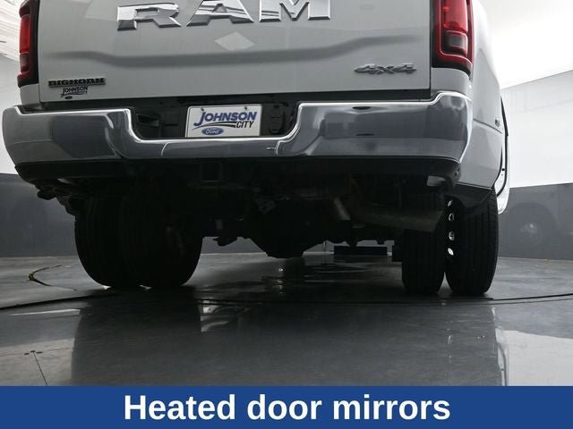 Used 2025 RAM 3500 Big Horn AWD/4WD image 40