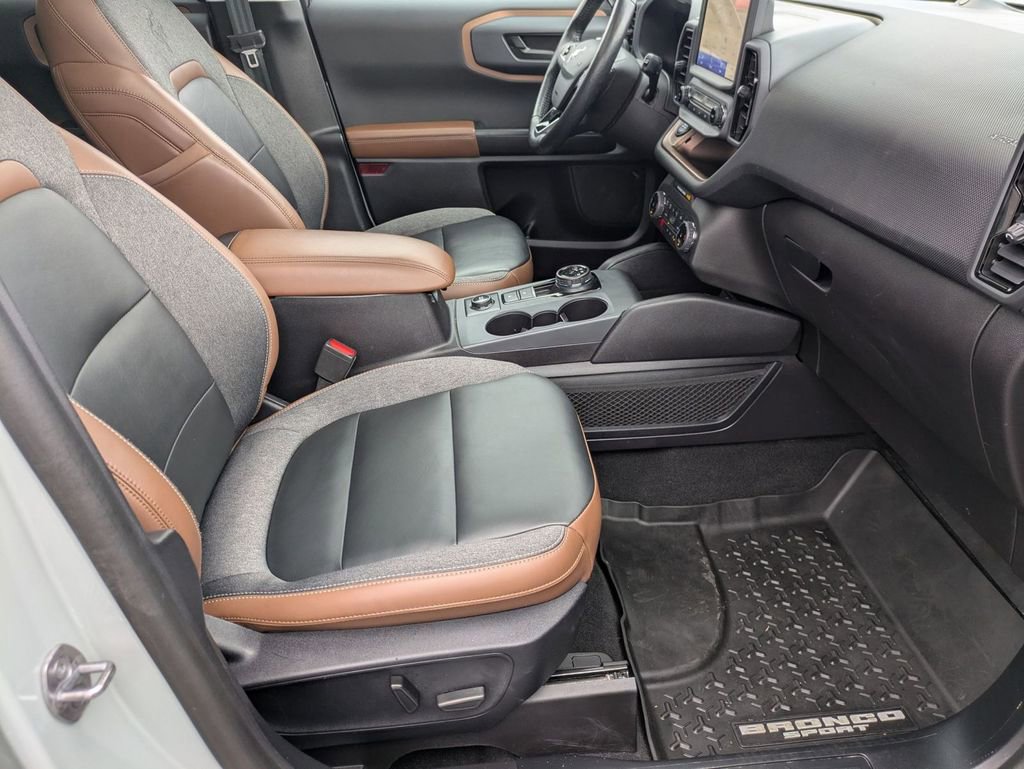 Certified 2023 Ford Bronco Sport Outer Banks w/ Tech Package image 45