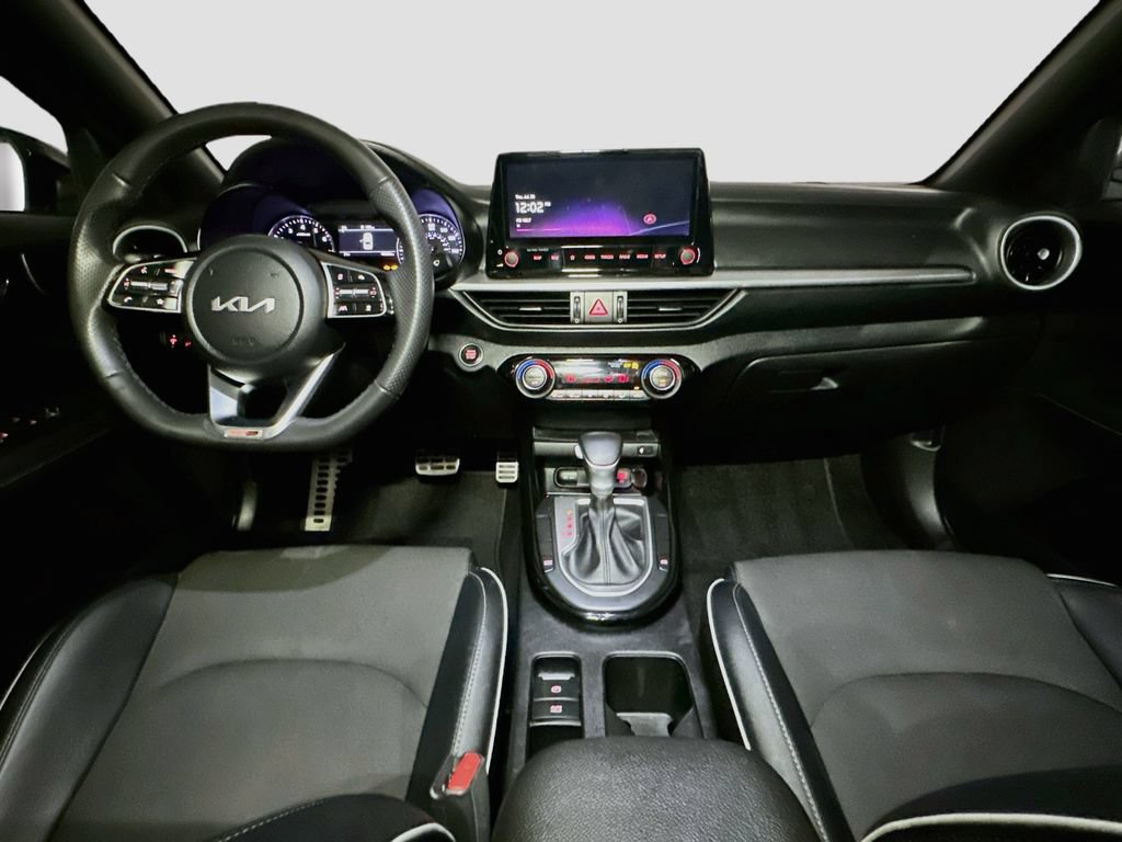 Used 2024 Kia Forte GT-Line w/ GT-Line Premium Package FWD image 11