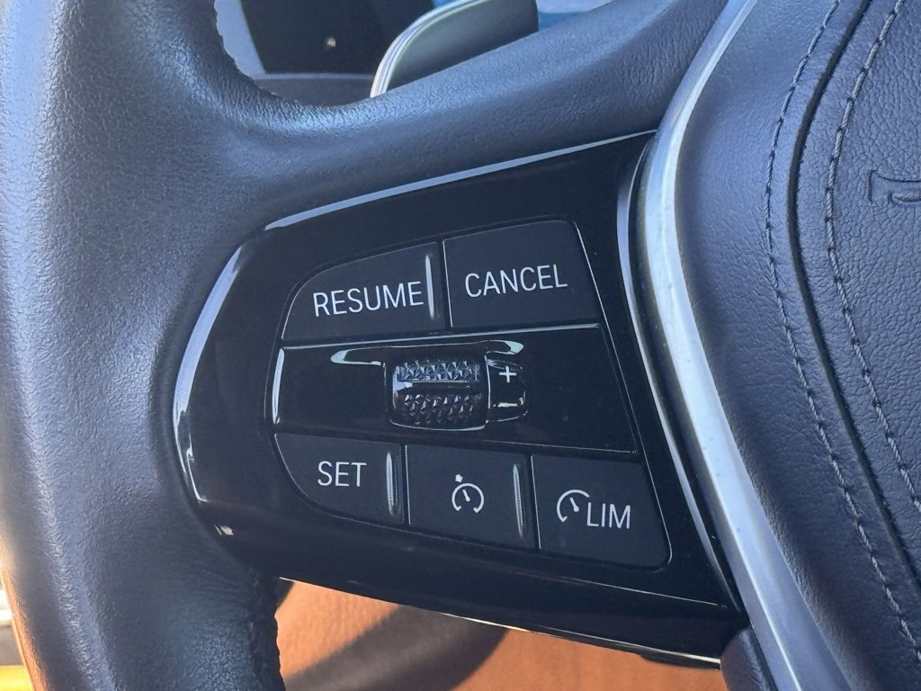 Used 2022 BMW 530i w/ Premium Package image 24