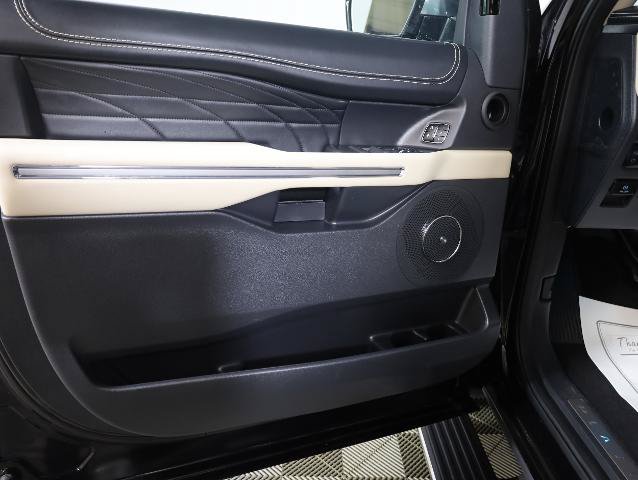 Certified 2024 Ford Expedition Platinum AWD/4WD image 40